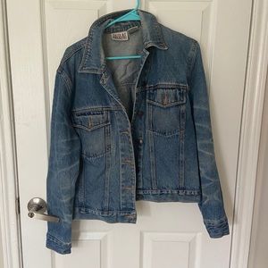 Medium washed denim jacket